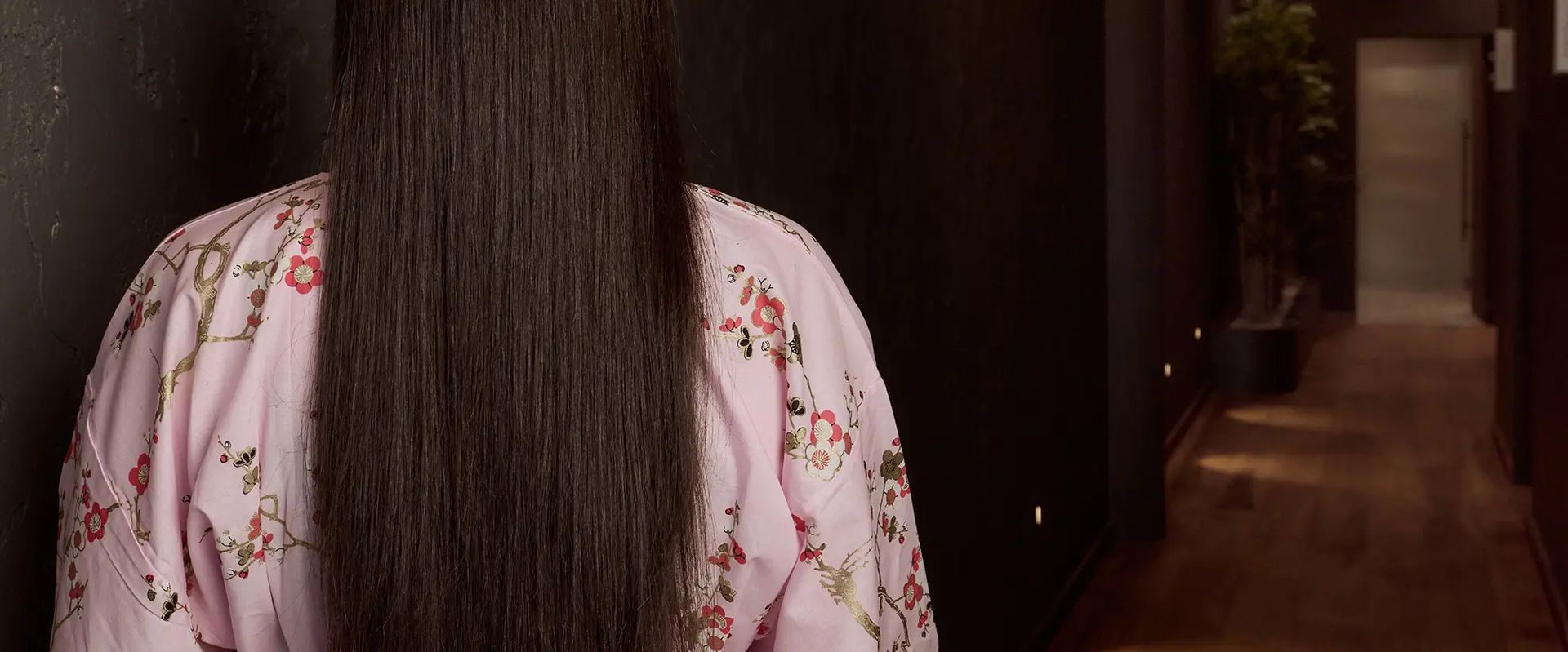 Headspa treatment for women hair growth